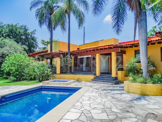 Casa En Los Volcanes Cuernavaca Morelos $13,500,000.00 Mxn