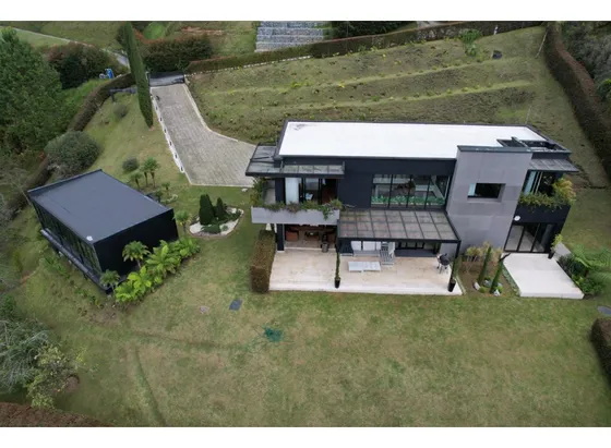 Copia De Venta Moderna Casa En El Poblado, Las Palmas.