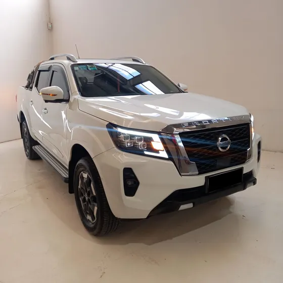Nissan Frontier 2.3bt Platinum 4x2 At L22