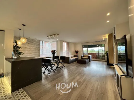 Apartamento En Parque Central. 2 Habitaciones, 134 M², Id: 155038