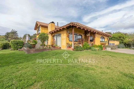 Excelente Casa En Condominio, En Sector Del Mauco