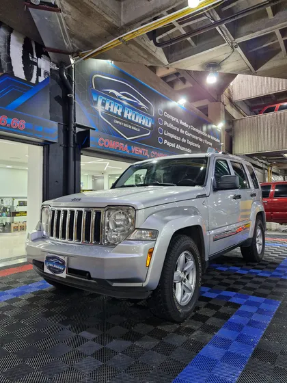 Jeep Cherokee Kk