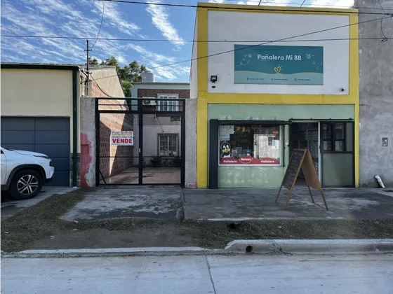 Vendo Casa Con Local En Concepción Del Uruguay, Entre Ríos.