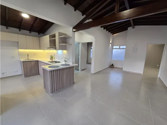 Apartamento En Venta Sector Laureles, Medellin 