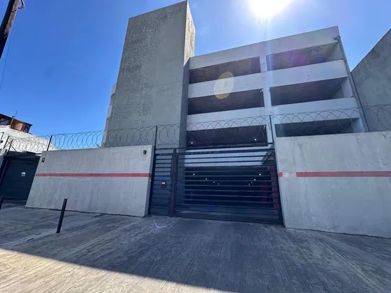 Venta De Cochera En Quilmes Centro 