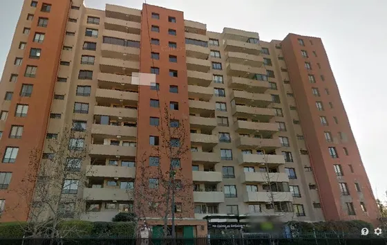 Amplio Departamento De 4 Dormitorios En Condominio.