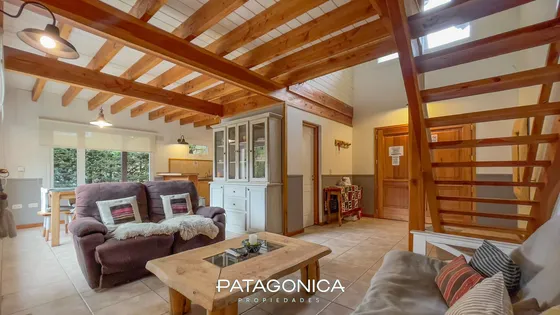 Venta- Depto 3 Amb C/coch, Jardin, Equipado (apto Att), Centro, Villa La Angostura