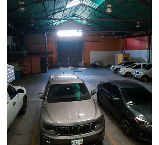 Se Alquila Galpón 640m2 Prado De Maria 2942