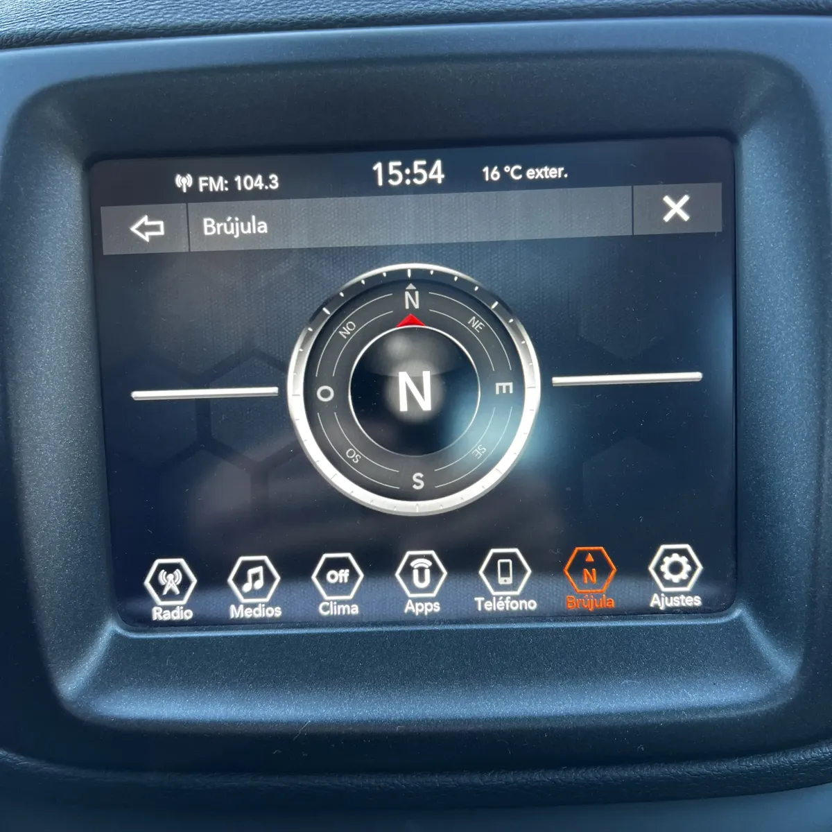 Jeep Compass 2.4 Longitude Plus 4X45294619645975040015