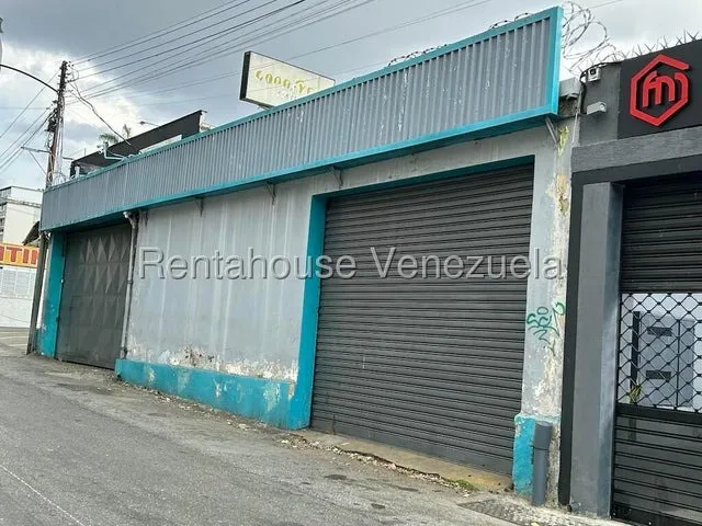 Jg Cod Flex 25-21618 Se Alquila Estupendo Y Espacioso Local A Pie De Calle 585 Mts En Santa Eduvigis Negociable