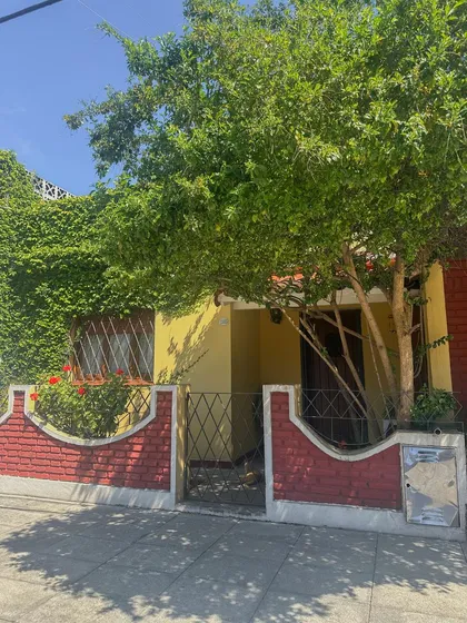 Casa 3 Ambientes A La Venta En El Palomar