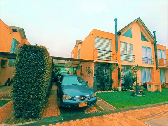 Casa En Tocancipá: Tranquilidad Y Confort A 10 Minutos De Bogotá