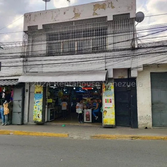 Excelente Oportunidad De Edificio En Venta Parroquia La Vega 24-25329