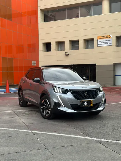 Peugeot 2008 1.2 Gt