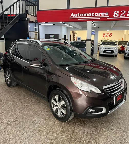 Peugeot 2008 1.6 Feline