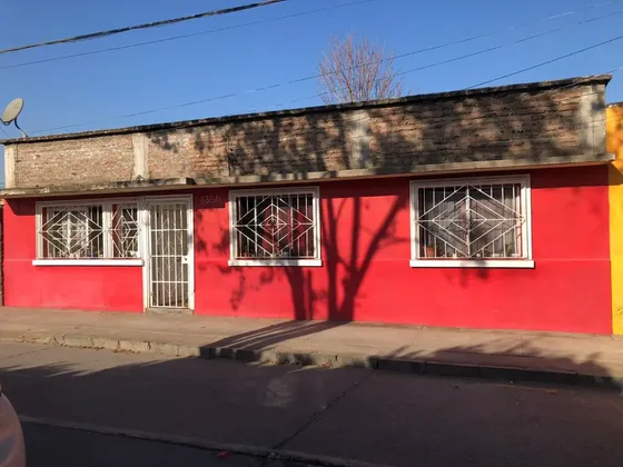 Casa En Venta En Cerro Navia, Calle Marques De Monte Pio