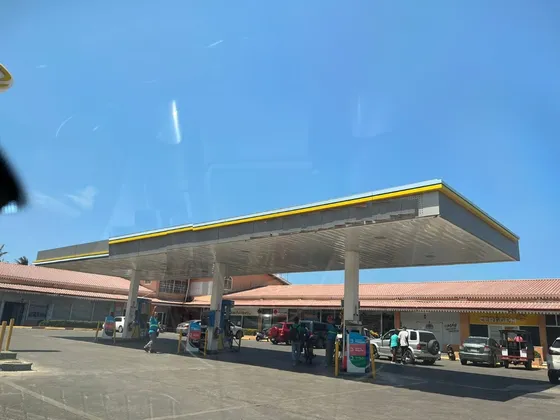 En Venta Dos Estaciones De Combustible En Puerto Plata Venta 120mil Galones Mas 30 Locales Rentados 