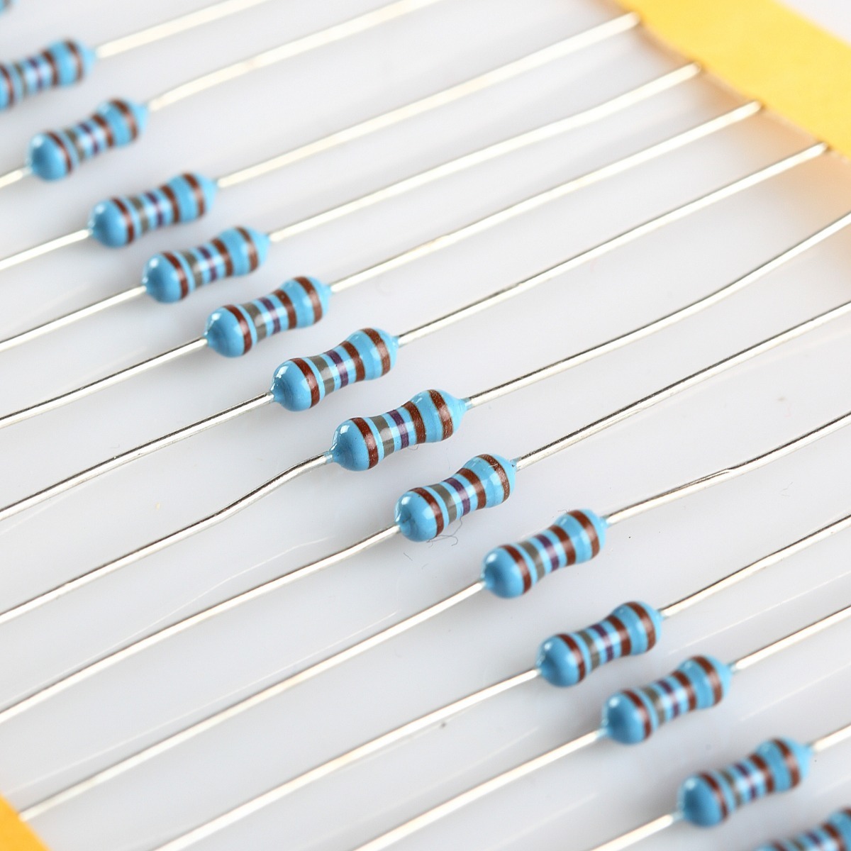 Kit 10 X Resistor 220 Ohm 1/4w 5 220r Projetos Arduino Pic Mercado Livre