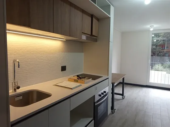 Con Oferta, A Estrenar Home Studio Metro Lourdes