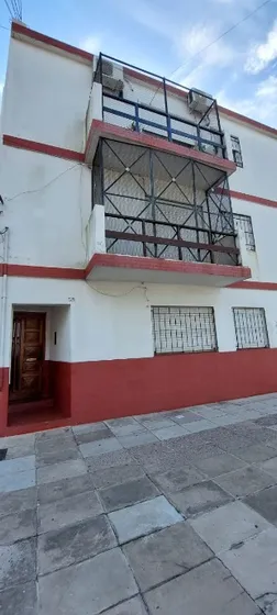 Departamento En Alquiler En Sarandi Oeste