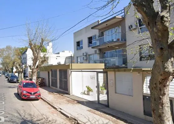 Cochera En Venta - 12,5mts2 - Bernal