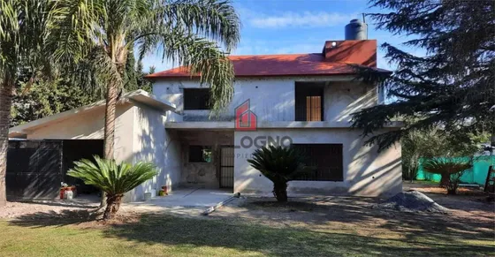 Quinta En  Ruta 25