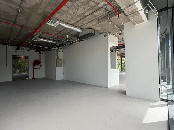 Alonso De Cordova - Amplia Oficina / Servicios Profesionales
