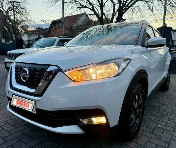 Nissan Kicks Sense