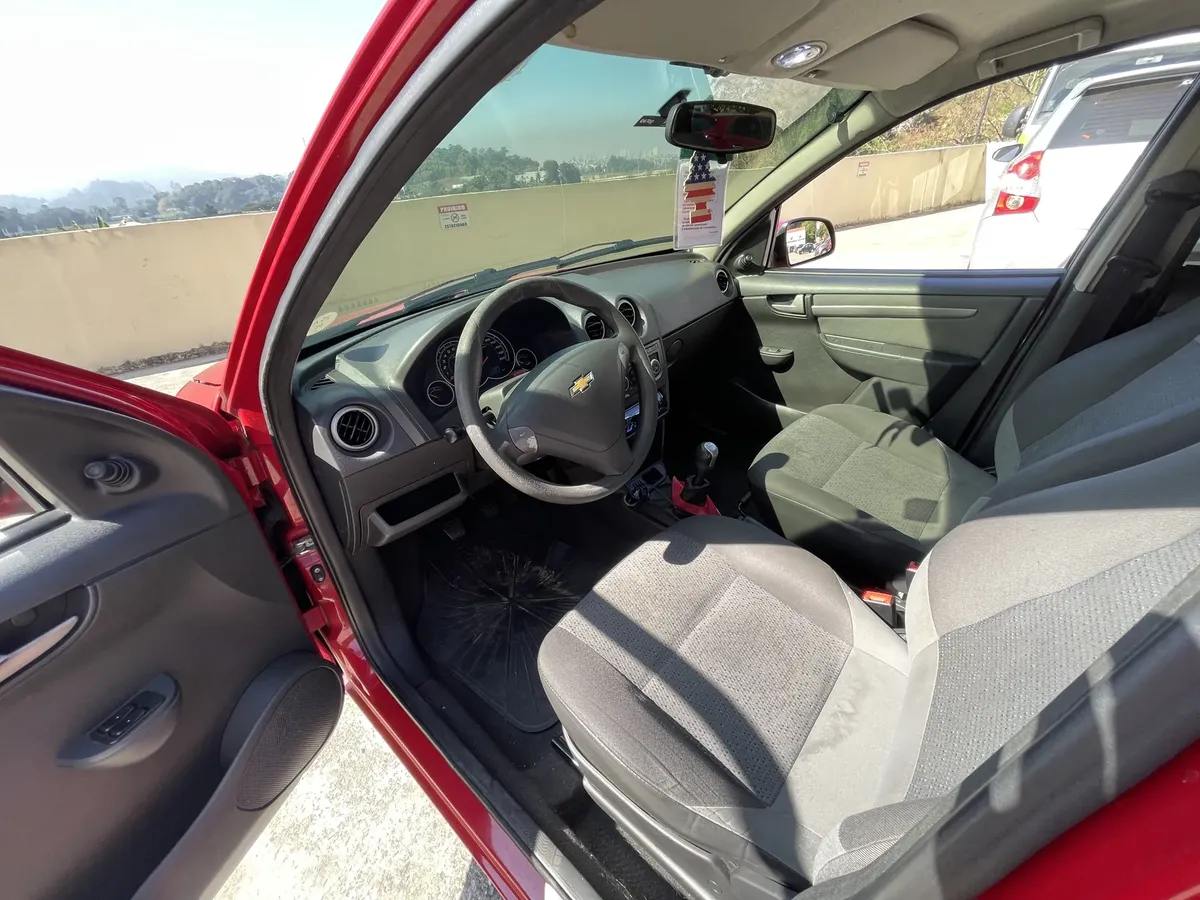 Chevrolet Celta 2014 1.0 Lt Flex Power 5p — foto 3