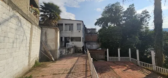 Terreno 950m2 Con 2 Frentes Uso De Suelo Amplio Comercial