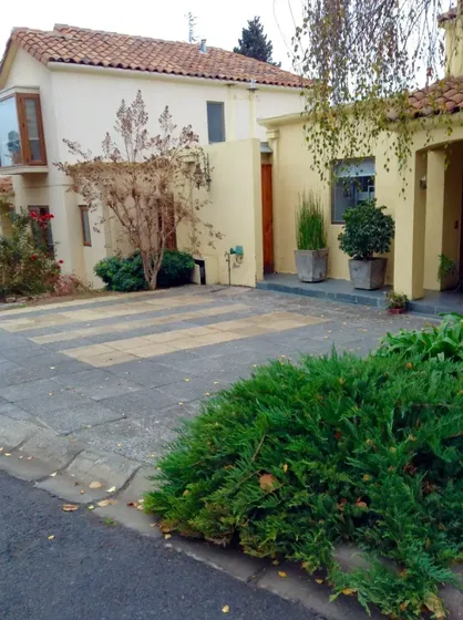 Casa En Venta En La Reina Alta