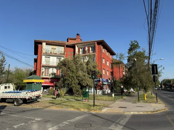 Vendo Amplio Departamento Av Grecia 4 Dor. 2 Baños, Terrazas