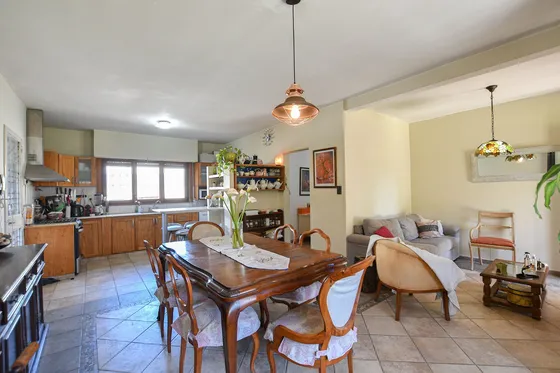 Venta Casa Jardin Y Pileta Platanos