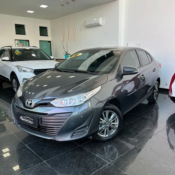 Toyota Yaris 1.5 Xl Plus Connect 16v Cvt 5p
