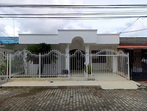 Casa En Arriendo Urb Villareal, Montería