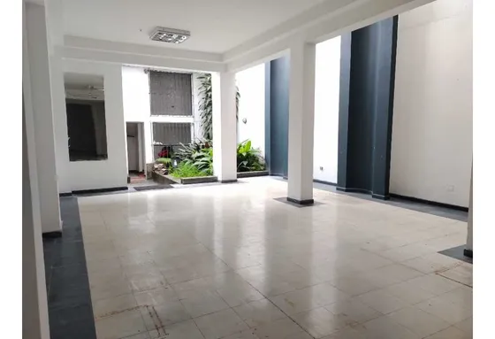 Arriendo Casa Comercial El Peñón