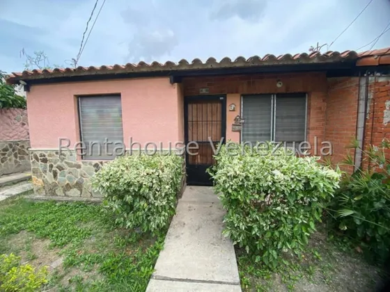 Milagros Inmuebles Casa Venta Barquisimeto Lara Yacural Economica Residencial Economico Código Inmobiliaria Rent-a-house  25-6634