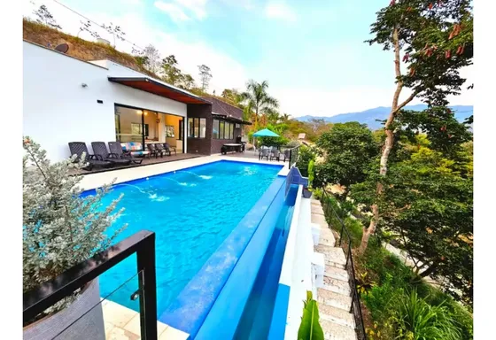 Venta Casa Campestre En Sopetran, Sector El Rodeo, Airbnb