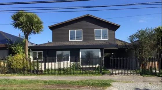 Amplia Casa En Av. Volcán Puntiagudo - Sol De Oriente