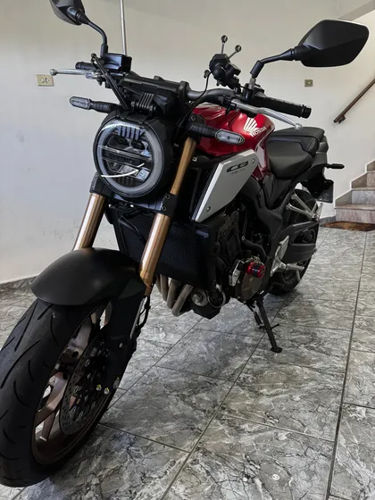 Honda Cb 650r Neosport Cafe Vermelha Modelo 2022 Impecável