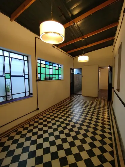 Depósito 90 M2  En Alquilr- Olivos-maipu/uzal