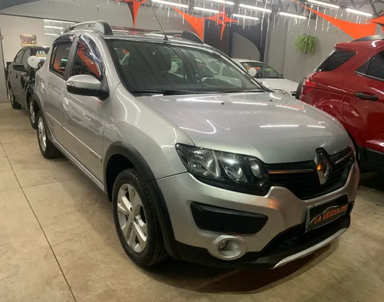 Renault Sandero Stepway 1.6 Hi-power Easy-r 5p