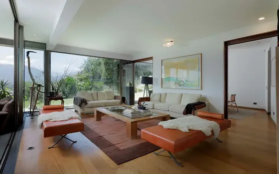 Con Increible Vistas Y Jardin Edificio Exclusivo En Lo Curro