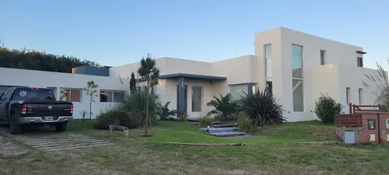 Costa Esmeralda Residencial 1, Moderna Casa 5 Dorm 4 Baños, Pileta, Sobre Cul De Sac