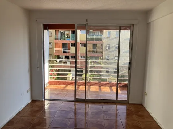 Arriendo Comodo Departamento Metro Quilin