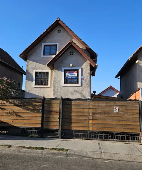 Casa En Venta Cerrillos, Con Estacionamiento Amplio