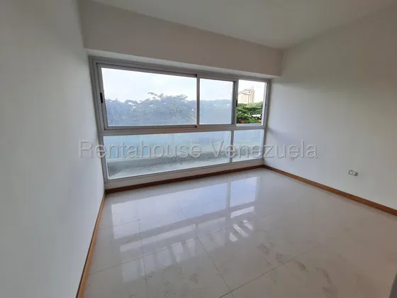 Julian Galindez Alquila Apartamento Con Planta Electrica En El Pedregal Barquisimeto #25-20768