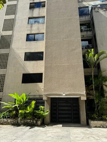 Alquiler Habitación. Colinas De Bello Monte.