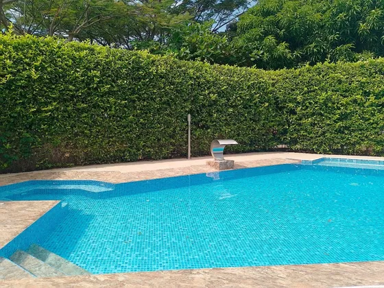Casa Con Piscina Privada En Girardot. Cundinamarca, Colombia.