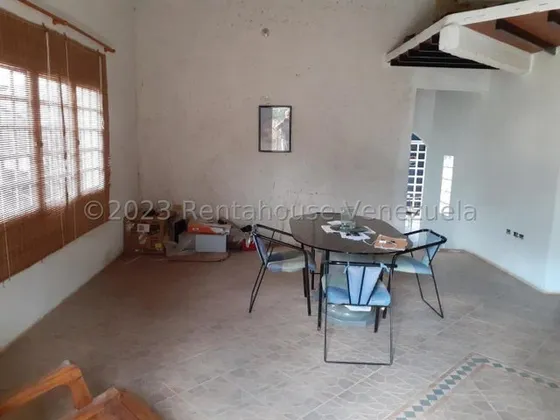 Casa En Cantaclaro 1390mt2 De Terreno